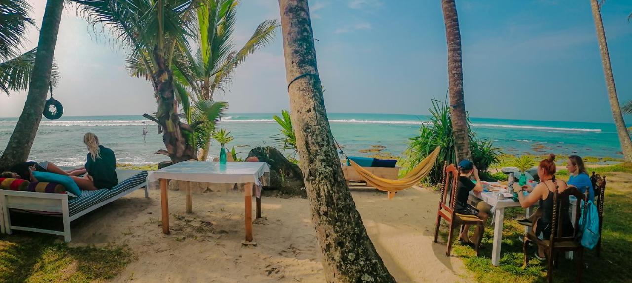 Mermaid Beach Ahangama Exterior foto